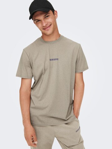 T-Shirt 'MUSK' Only & Sons en gris