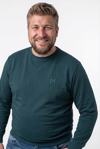 Men Plus Sweatshirt in Groen