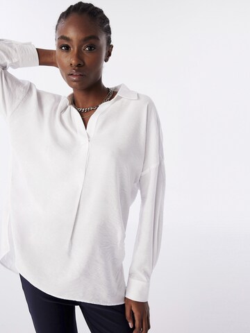 Twist Blouse in Wit