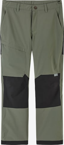 Regular Pantalon fonctionnel 'Sampu' Reima en vert : devant