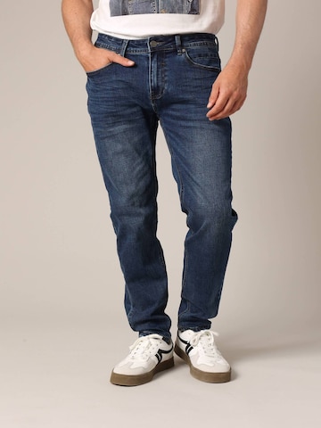 Coupe slim Jean 'Carlos' Deeluxe en bleu : devant