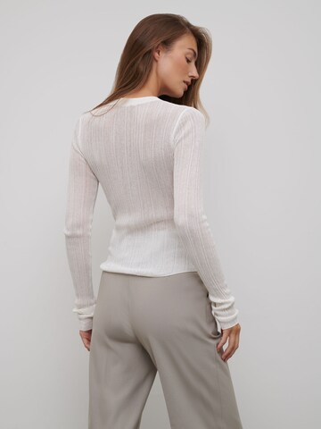 Pull-over 'Elea' RÆRE by Lorena Rae en blanc