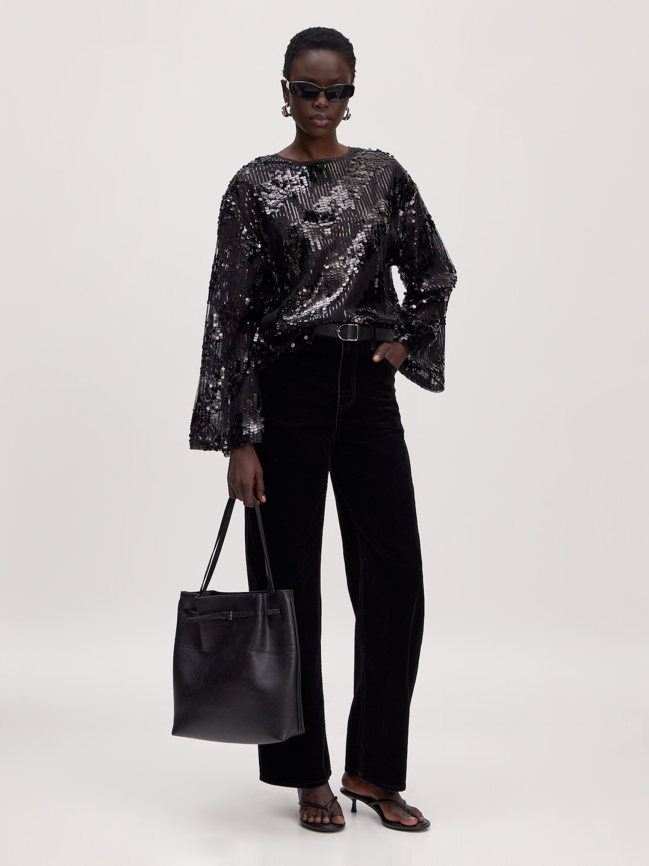 EDITED Produkte Shirt 'Xavia' schwarz