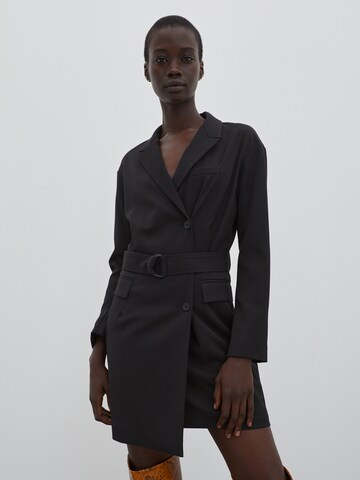 Robe-chemise 'Mareen Blazerdress' EDITED en noir : devant