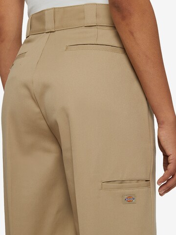 Regular Pantalon à plis DICKIES en beige