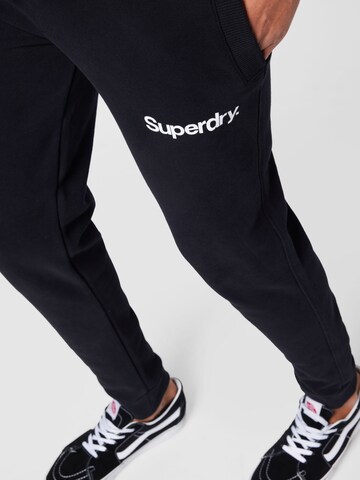 Superdry Tapered Hose in Schwarz