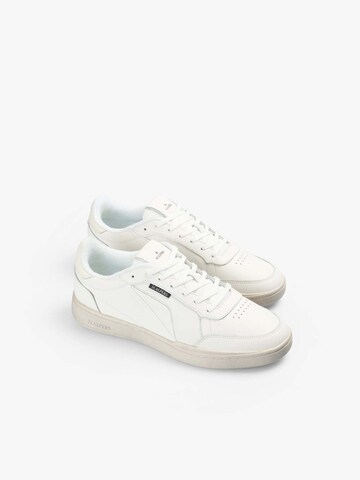 Scalpers Platform trainers 'Court' in White