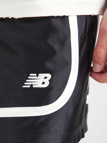 new balanceregular Hlače - crna boja