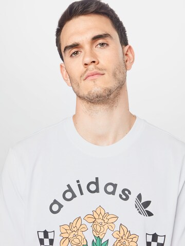 ADIDAS ORIGINALS T-Shirt in Weiß