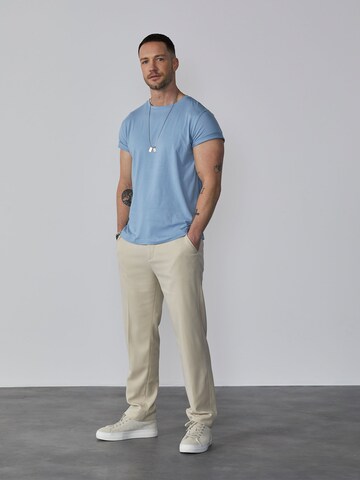 DAN FOX APPAREL Regular fit T-shirt 'Piet' i blå