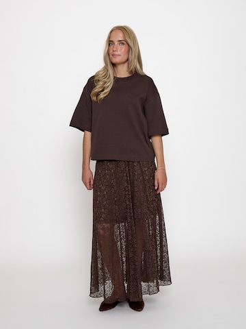 Peppercorn Top 'Fiola' – hnědá