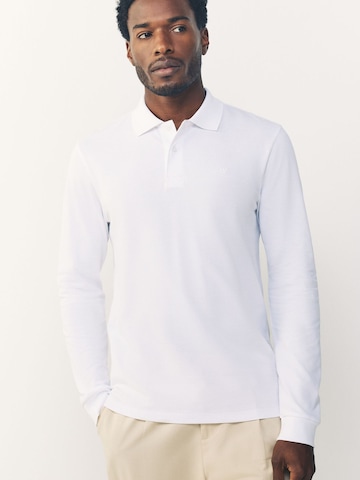 Next Shirt in Wit: voorkant
