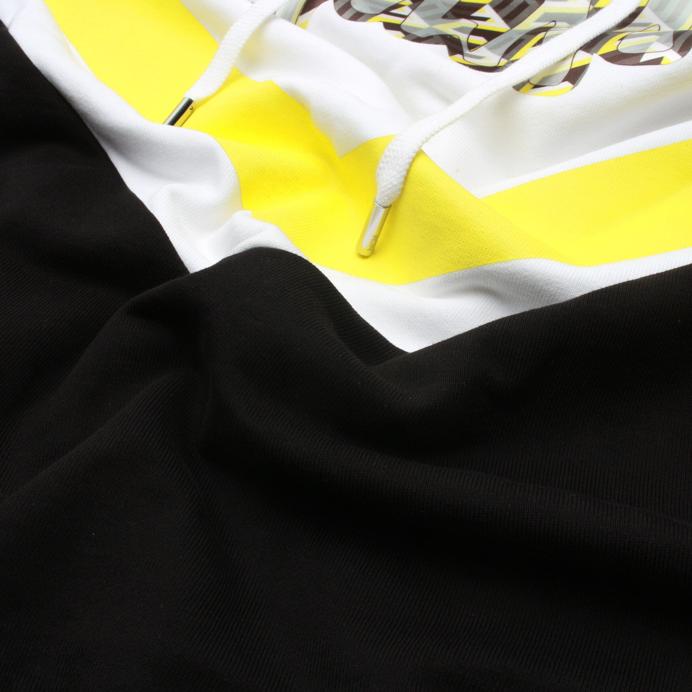 MCM Sweatshirt / Sweatjacke M in Mischfarben