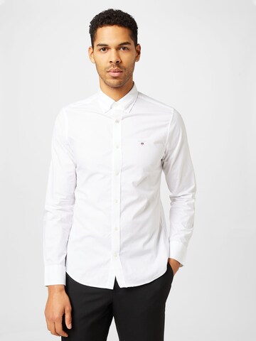 GANT - Ajuste estrecho Camisa de negocios en blanco: frente