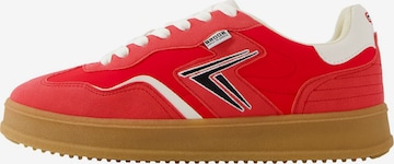Sneaker bassa di Bershka in rosso