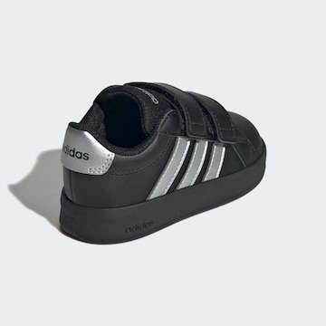 ADIDAS SPORTSWEAR Sportcipő 'Grand Court 3.0' - fekete