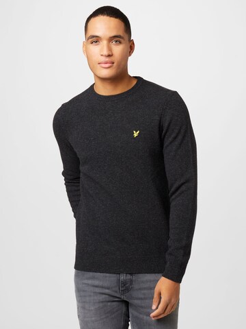 Pull-over Lyle & Scott en gris : devant