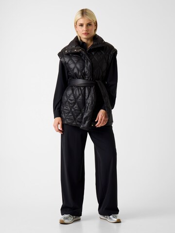 GUESS Weste in Schwarz