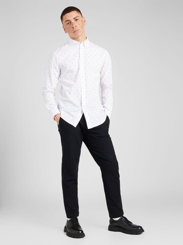 ESPRIT Slim Fit Skjorte i hvid