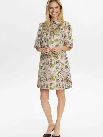 Robe 'NUVIDA' NÜMPH en vert