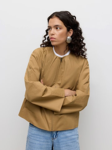 Veste mi-saison 'AWVera' VERO MODA en marron : devant