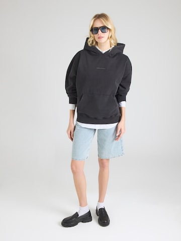 Bluză de molton 'ATNA' de la Pegador pe negru