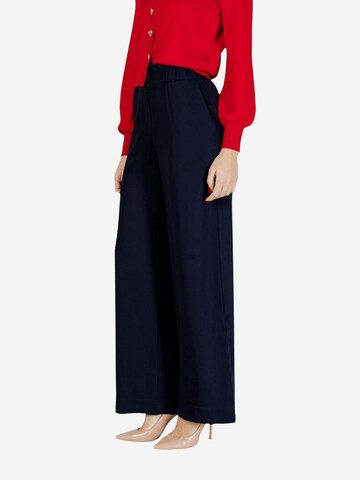 Wide leg Pantaloni '242-PBIRD' di Morgan De Toi in blu