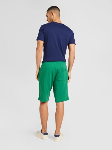 Regular Pantalon UNITED COLORS OF BENETTON en vert