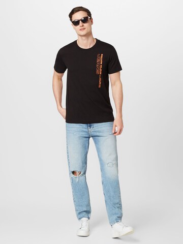 Calvin Klein Jeans T-Shirt in Schwarz