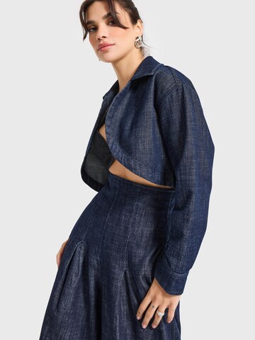 IT'S BASIC Bodywarmer 'Cropped Denim Jacket' in Blauw