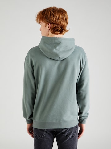 LEVI'S ® Regular Fit Sweatshirt in Grün
