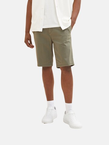 TOM TAILOR Regular Shorts in Grün