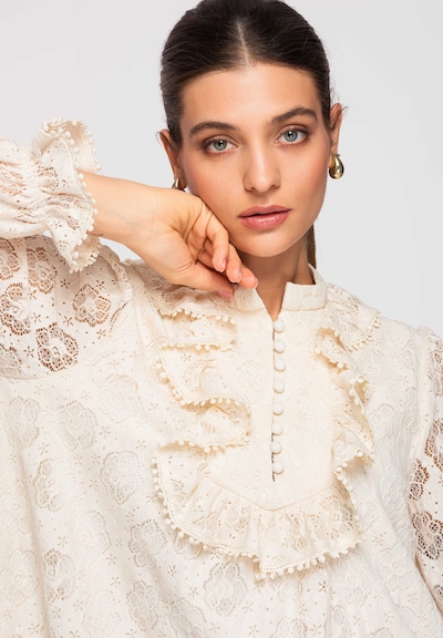 Ombre Robe en écru, Vue avec produit