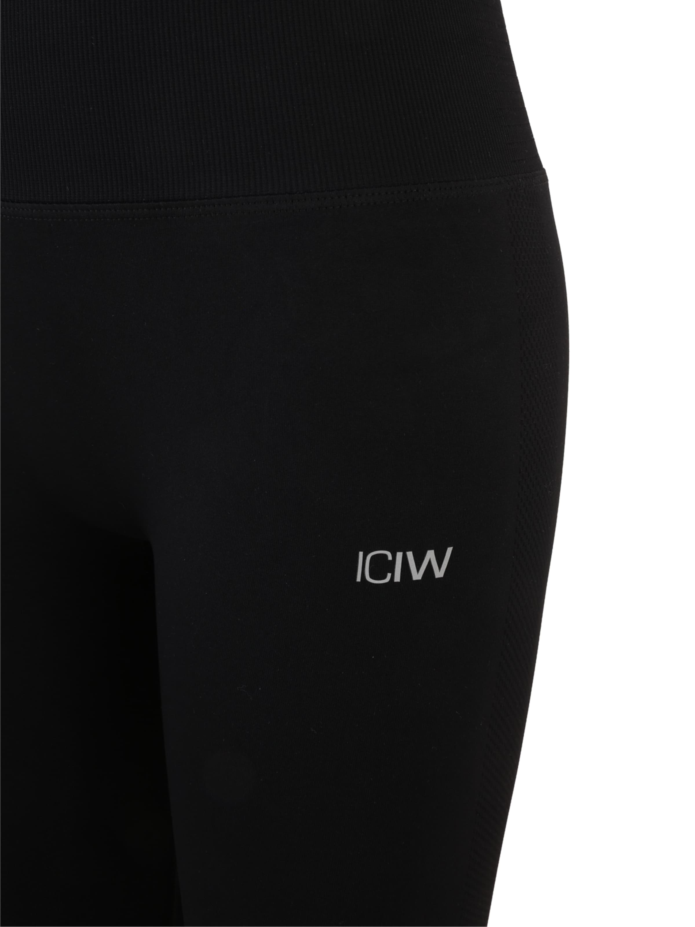 ICANIWILL Strumpbyxa i svart