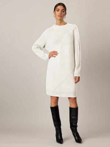 APART Knitted dress in White