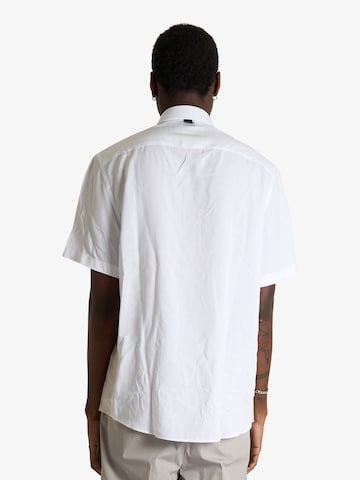 LOW BRAND Regular Fit Hemden in Weiß