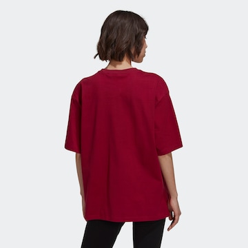 ADIDAS ORIGINALS T-shirt 'Adicolor Essentials' i röd