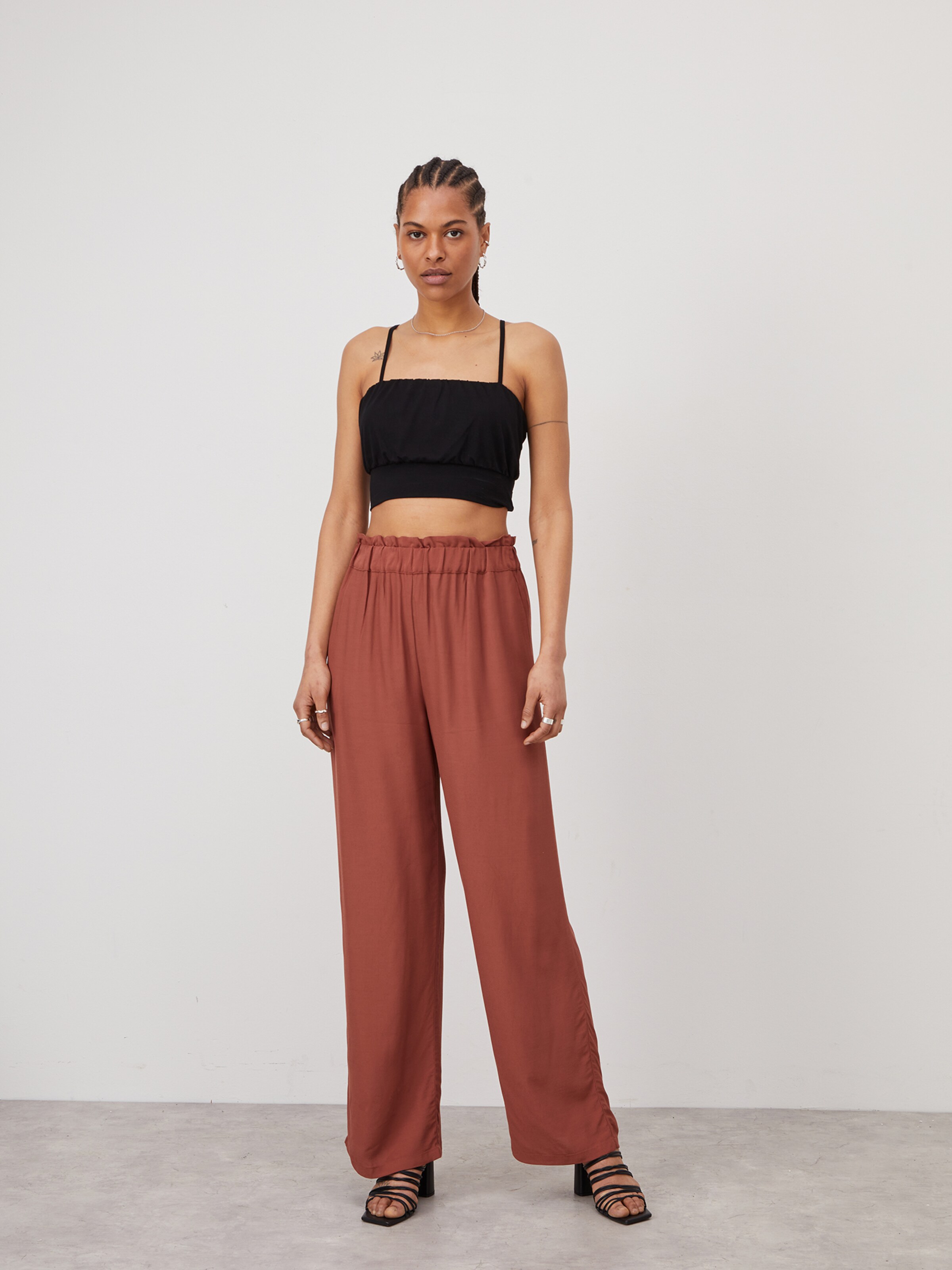 Frauen Shirts & Tops LeGer by Lena Gercke Top 'Janet' in Schwarz - LA46158 Frauen Shirts & Tops LeGer by Lena Gercke Top 'Janet' in Schwarz - LA46158