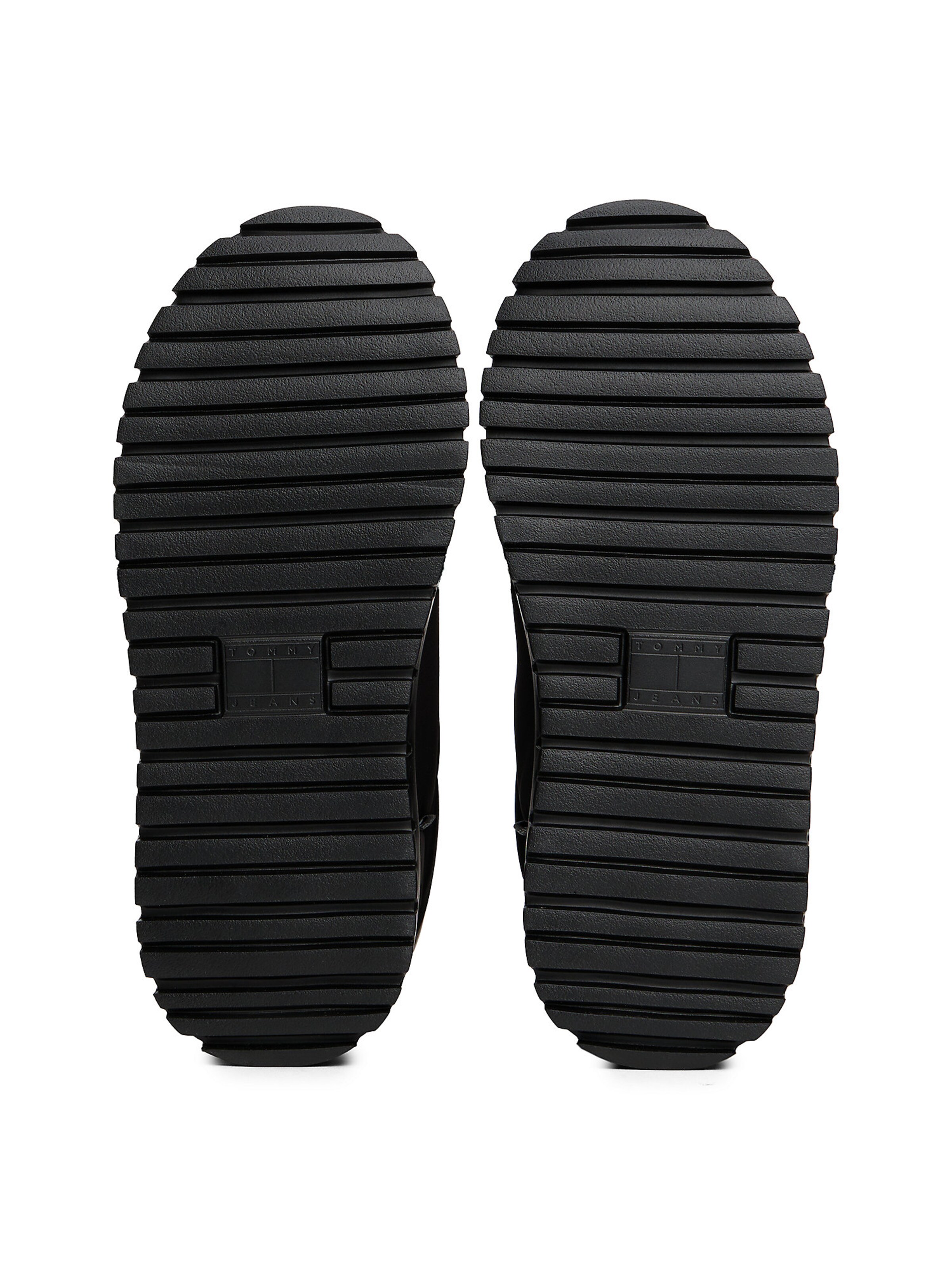 Tommy Jeans Snow Boots in Black