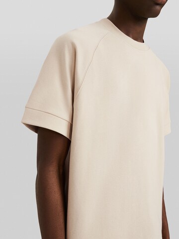 Bershka T-Shirt in Beige