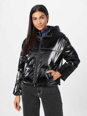 HOLLISTER Between-Season Jacket in Black: front