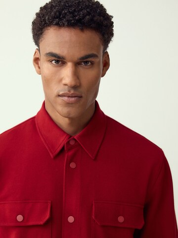 sarkans Next Standarta piegriezums Krekls