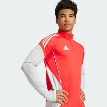 T-Shirt fonctionnel 'Tiro 25 Competition Training' ADIDAS PERFORMANCE en rouge