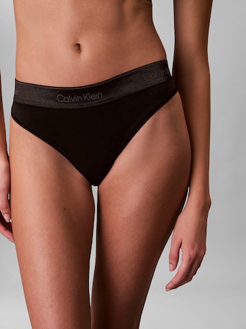 Calvin Klein Underwear String in Schwarz: Vorderseite