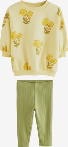 Next Комплект в Желтый: спереди