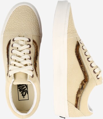 VANS حذاء رياضي بلا رقبة 'Old Skool' بلون بيج