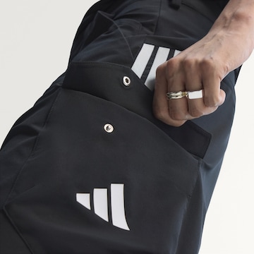 ADIDAS PERFORMANCE - Loosefit Pantalón deportivo ' MERCEDES – AMG PETRONAS FORMULA 1' en negro