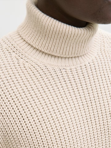JACK & JONES Свитер 'JORBLEECKER' в Бежевый