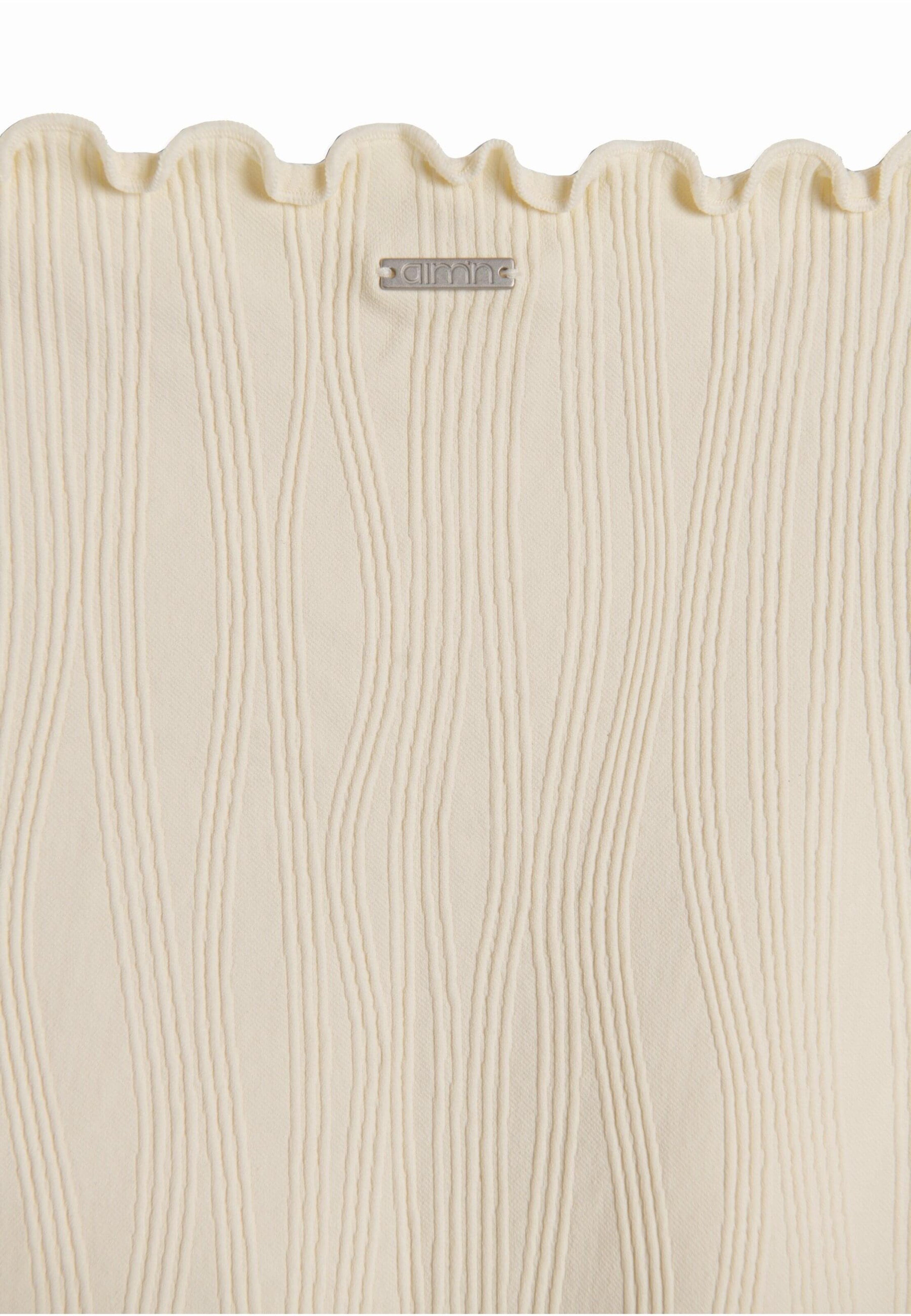 Aim'n Shirt in White