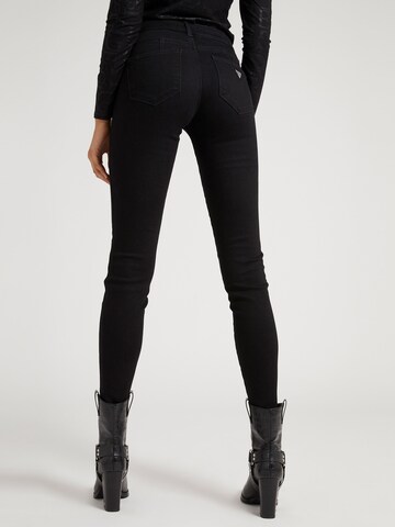 GUESS Skinny Jeans 'Curve X' in Zwart